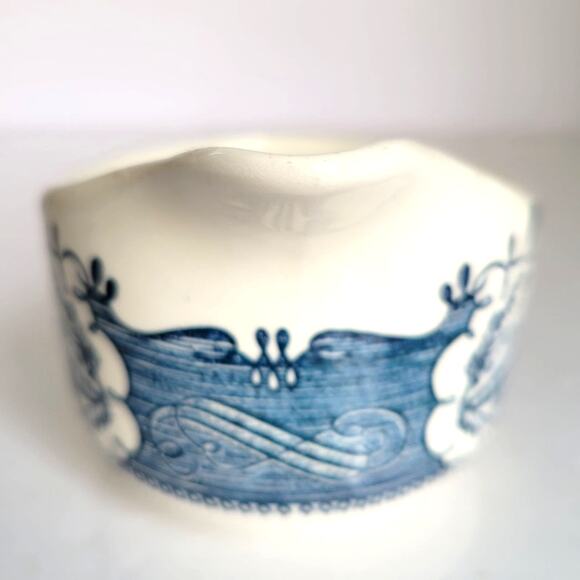 Vintage Royal China Creamer Blue Cream Currier & Ives Express Train Railroad USA - Picture 5 of 10